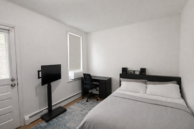 2492 Cambreleng Ave, Unit 1 photo 5